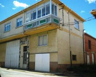 Exterior view of Industrial buildings for sale in Villarejo de Órbigo