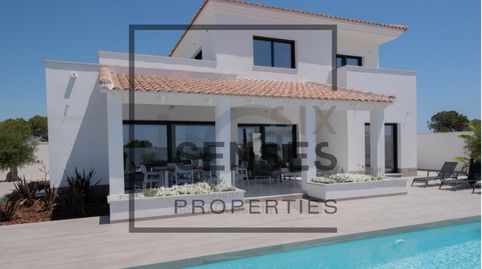 La casa de tus sueños te espera en la Costa Blancanbspde Alicante, España.nbspEsta villa en particular cuenta con unanbspsuperfici, imatge 5