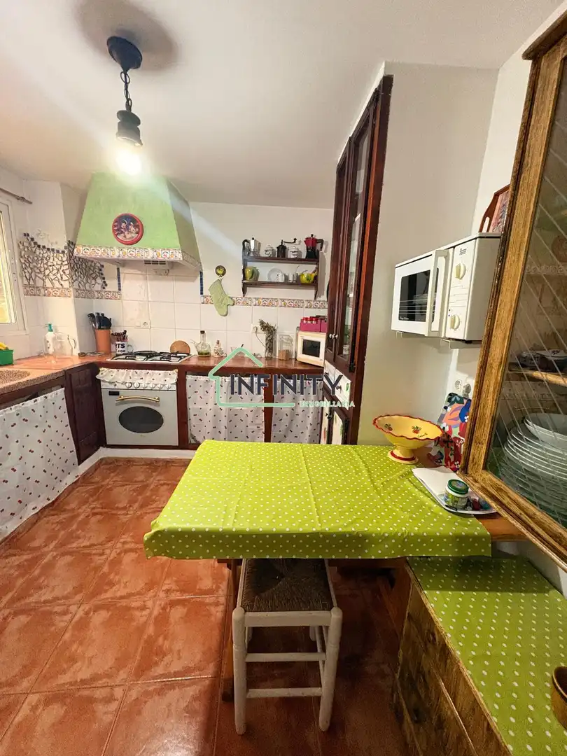 Cuina de Casa o xalet en venda en Vilallonga / Villalonga amb Aire condicionat, Calefacció i Moblat