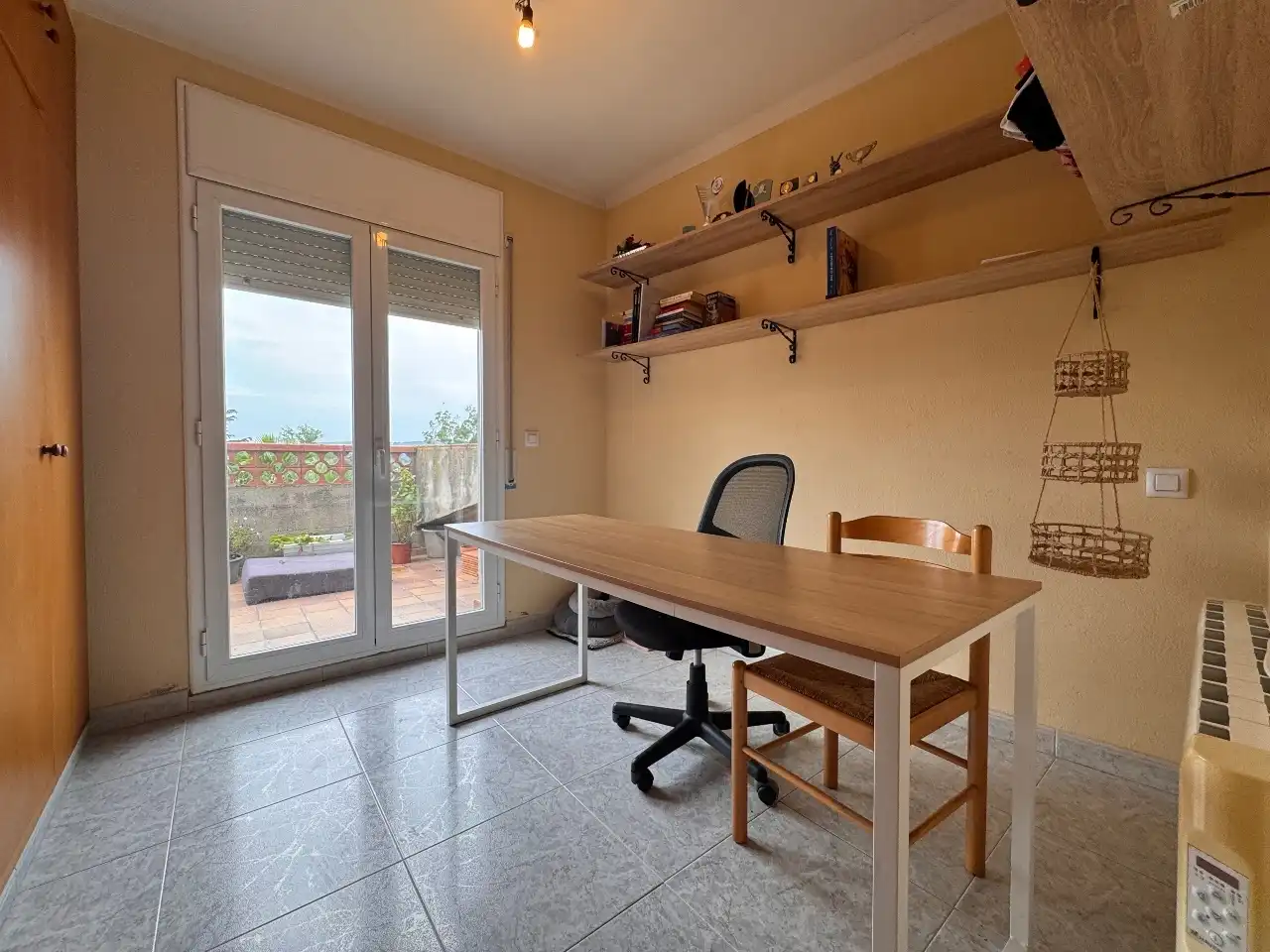 Country house zum Verkauf in Jafre mit Heizung, Terrasse und Balkon