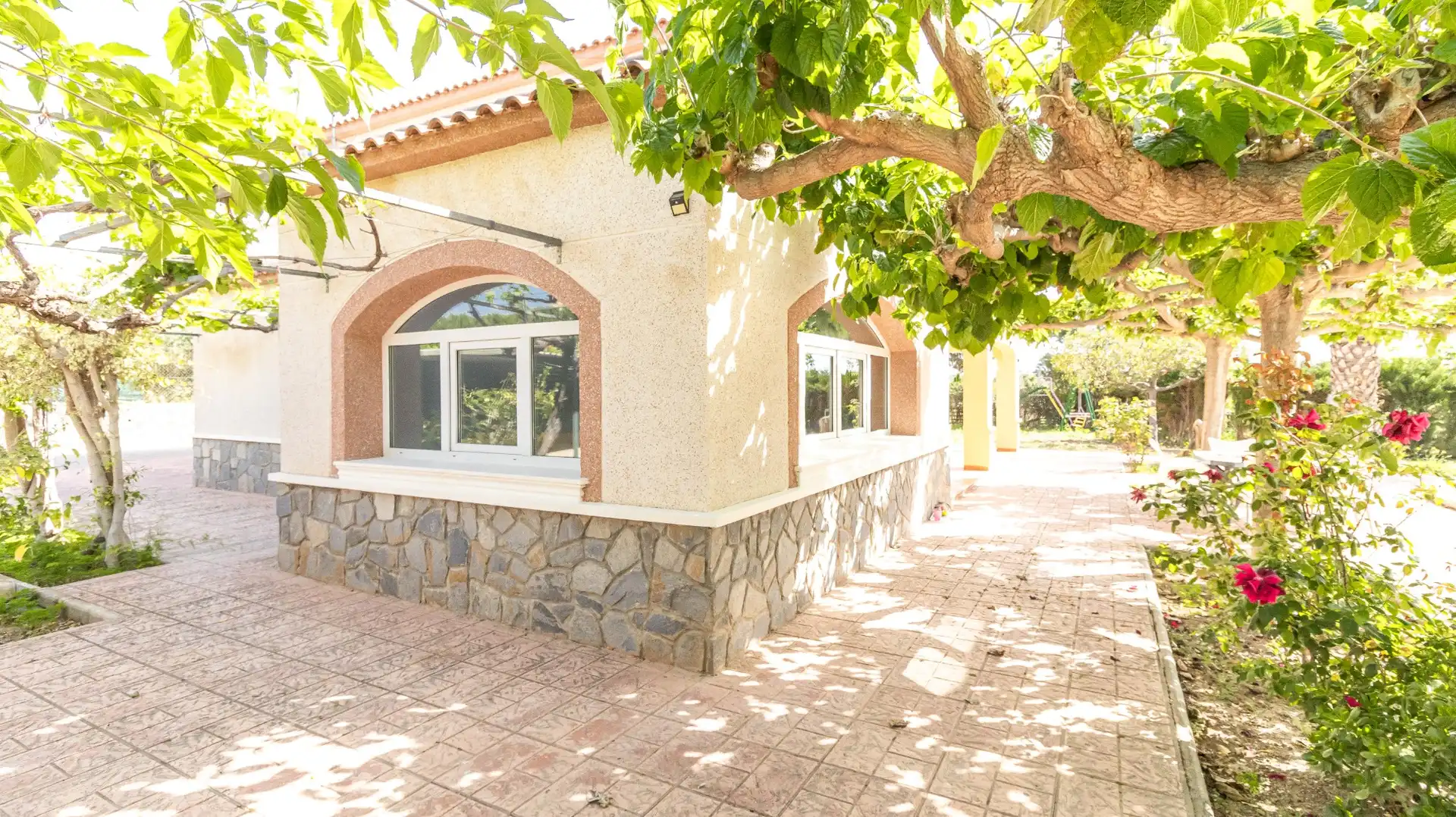 Vista exterior de Casa o chalet en venta en Elche / Elx con Aire acondicionado, Calefacción y Terraza