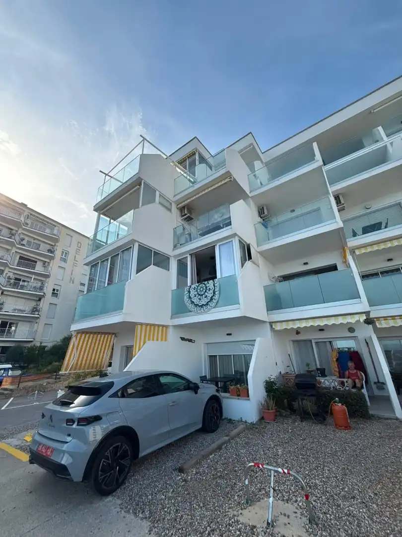 Vista exterior de Apartamento en venta en Roses con Terraza y Trastero