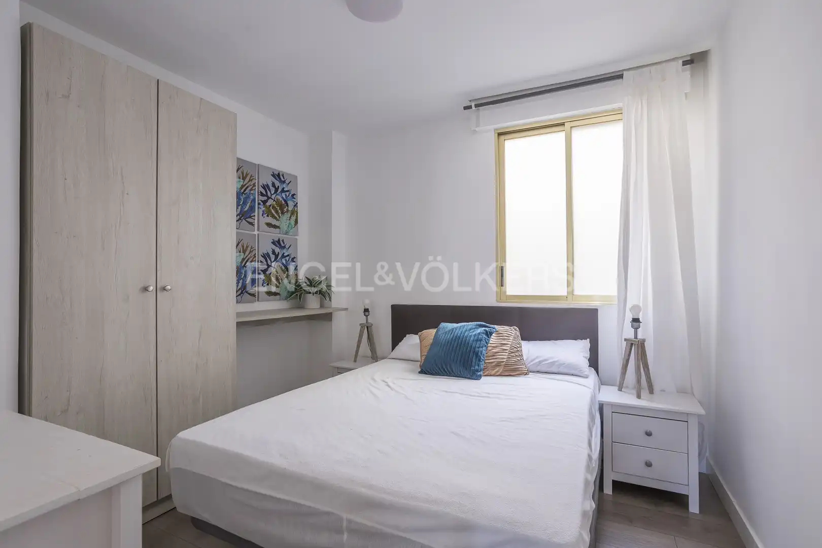Bedroom of Flat for rent in Madrid  with Air Conditioner, Heating and Furnished