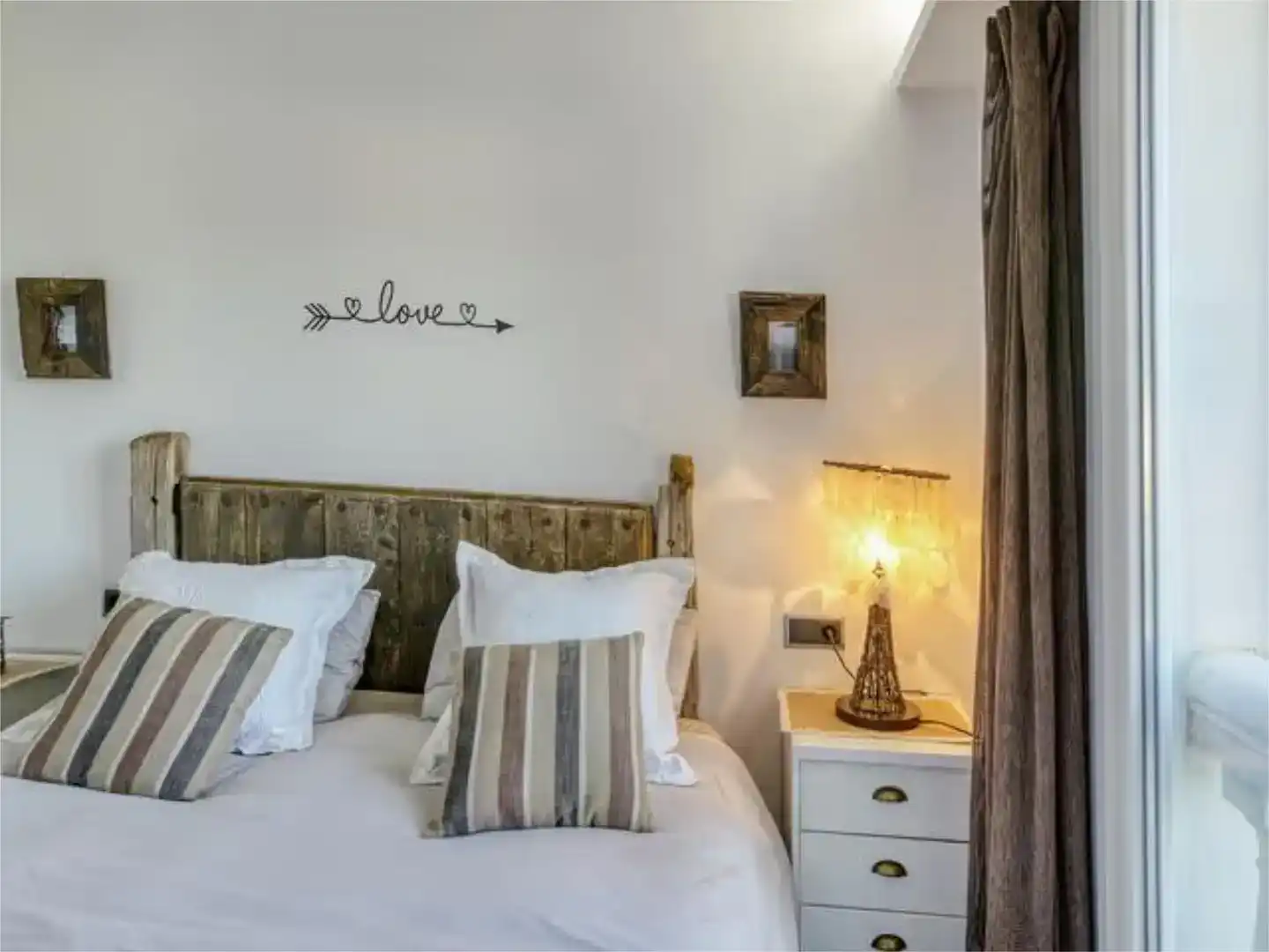 Dormitori de Apartament en venda en Begur amb Piscina