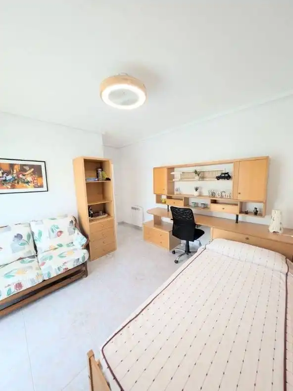 Appartement compact avec piscine à louer à NEPTUNO, imagen 19