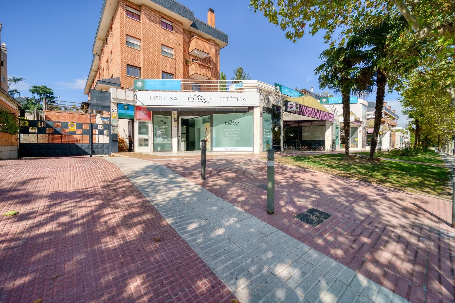Exterior view of Premises to rent in Majadahonda  with Air Conditioner