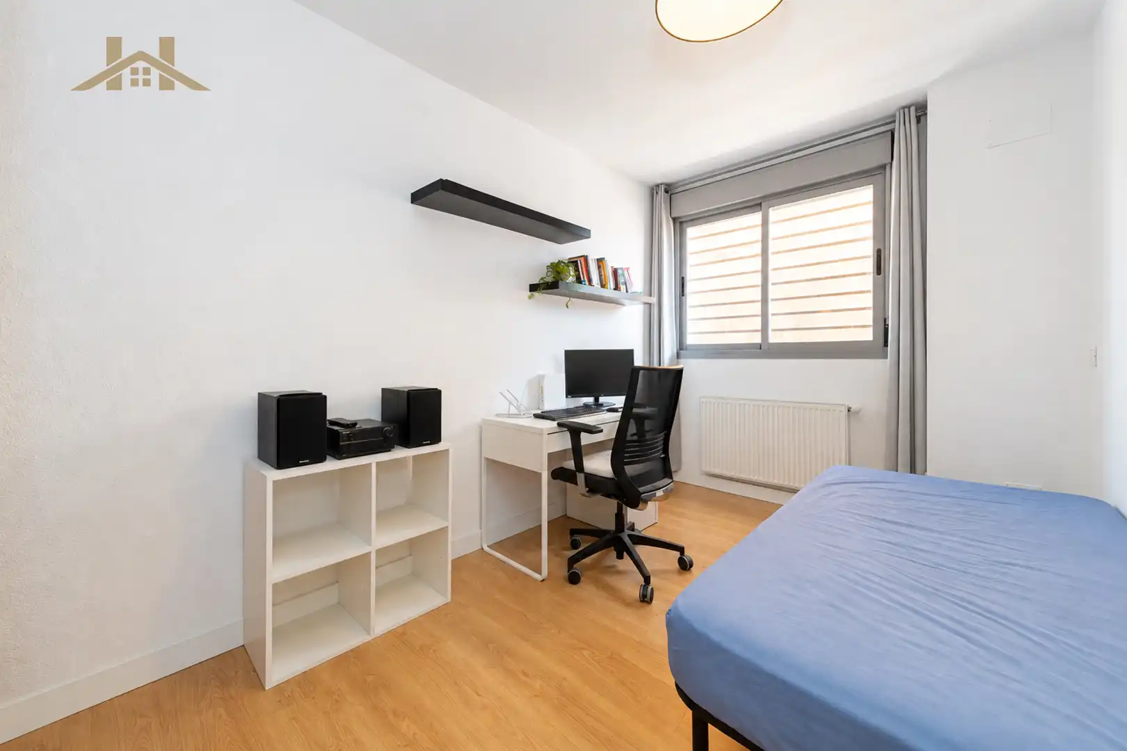 Habitación de Piso en venta en Madrid con Calefacción, Jardín privado y Terraza