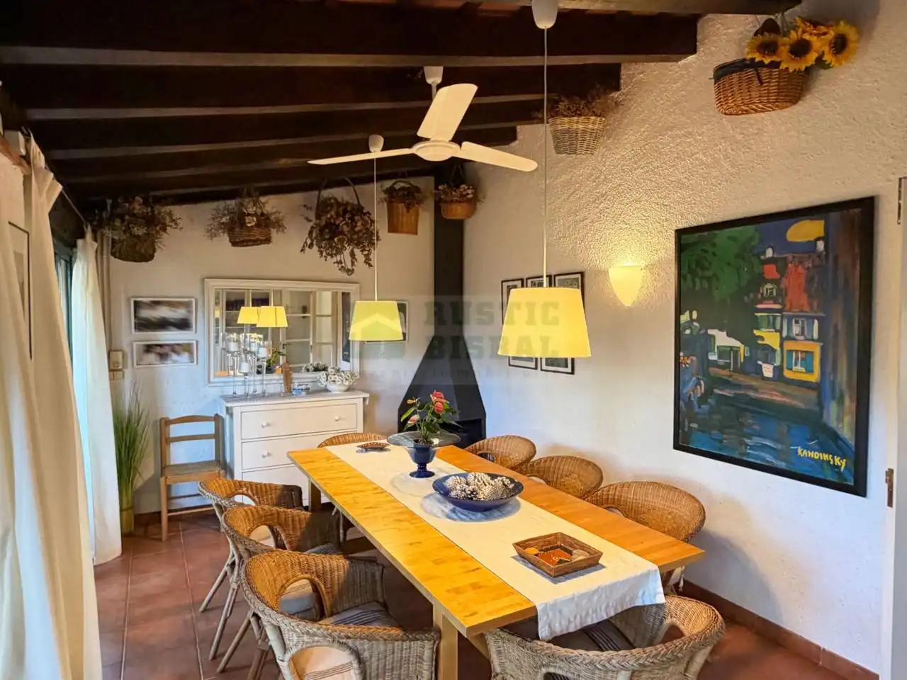 Casa amb jardí en venda a Calle Suïssa, imagen 7