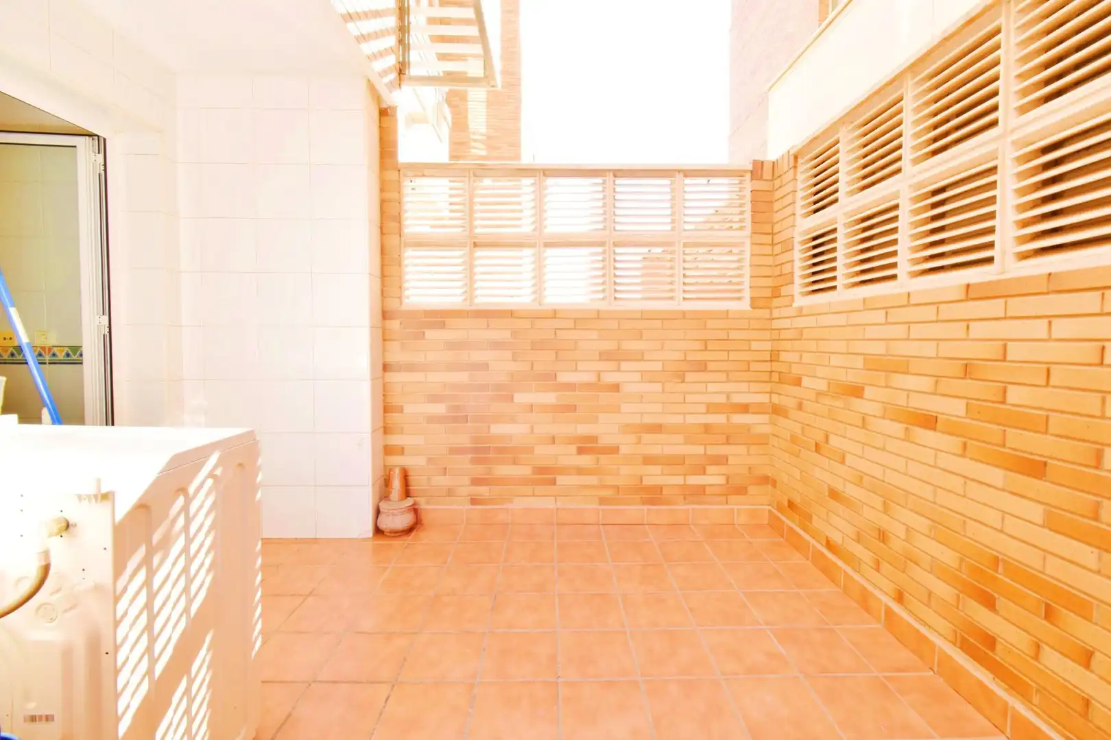 Piso en venta en Roquetas de Mar con Terraza y Amueblado