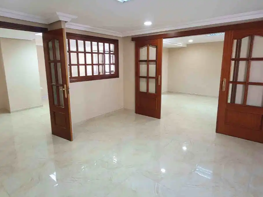 Office for rent in Marbella  with Air Conditioner, Heating and Terrace