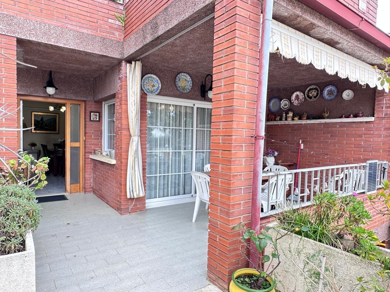 Terrassa de Casa adosada en venda en Calafell amb Aire condicionat, Calefacció i Jardí privat