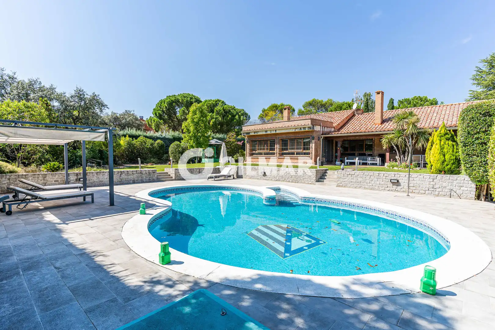 Detached house with pool for sale in Las Lomas, imagen 4