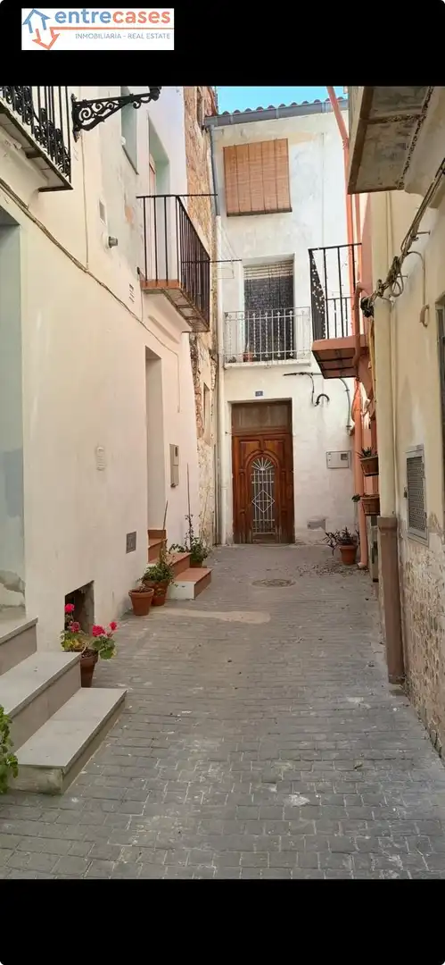 Vista exterior de Casa o xalet en venda en Algimia de Almonacid amb Aire condicionat