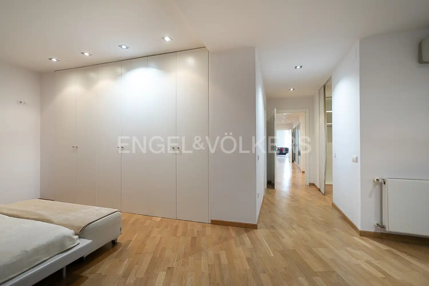 Piso en venta en Valencia con Aire acondicionado, Calefacción y Parquet
