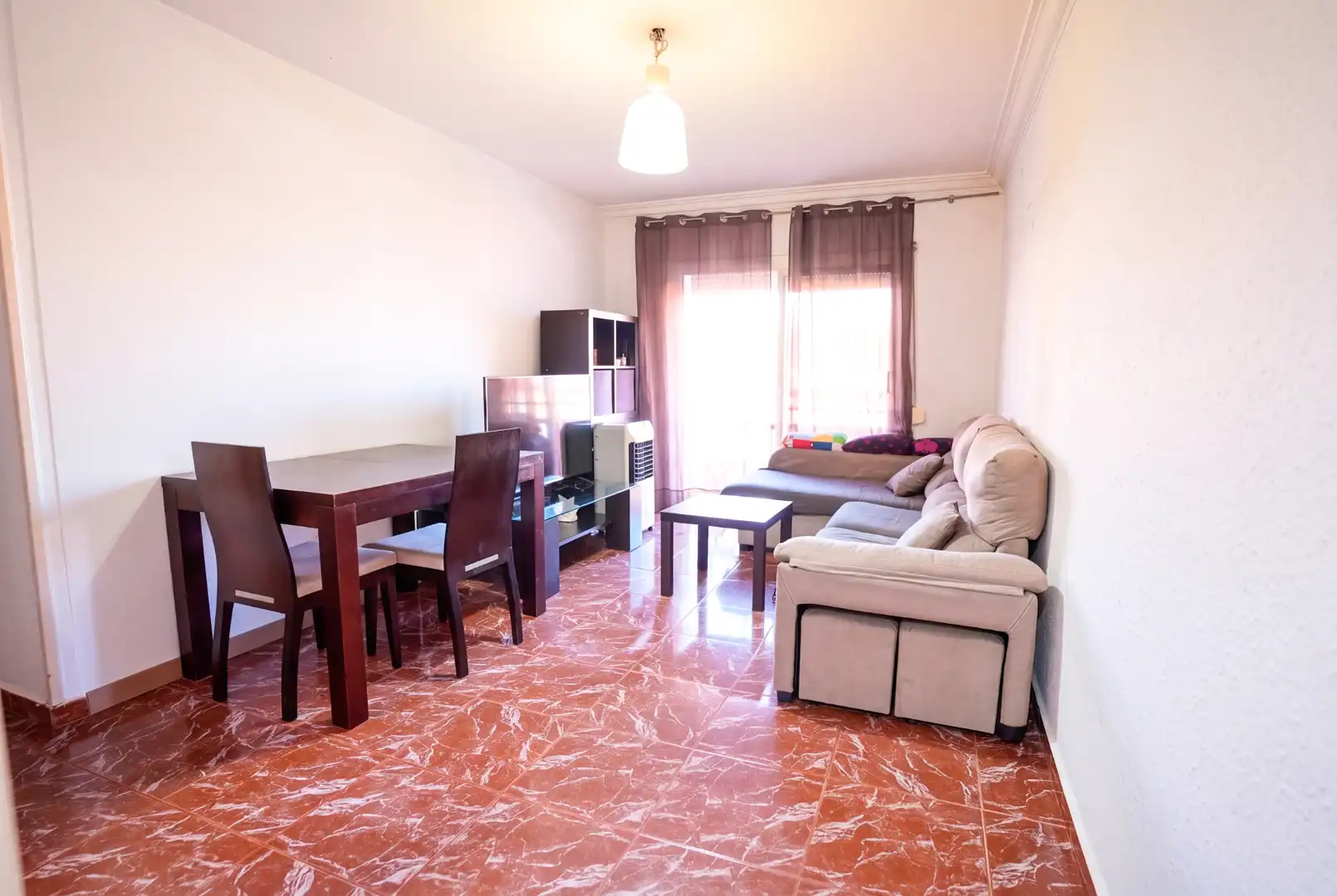 Appartamento con terrazza in vendita a Carrer de Pere Masallach 13