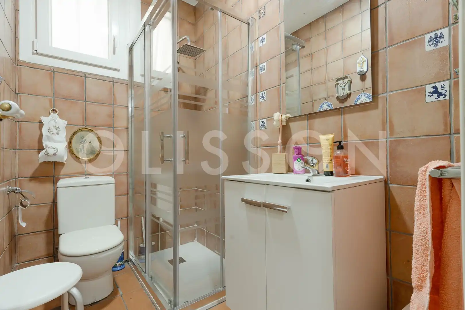 Baño de Piso de alquiler en Madrid con Aire acondicionado, Calefacción y Terraza