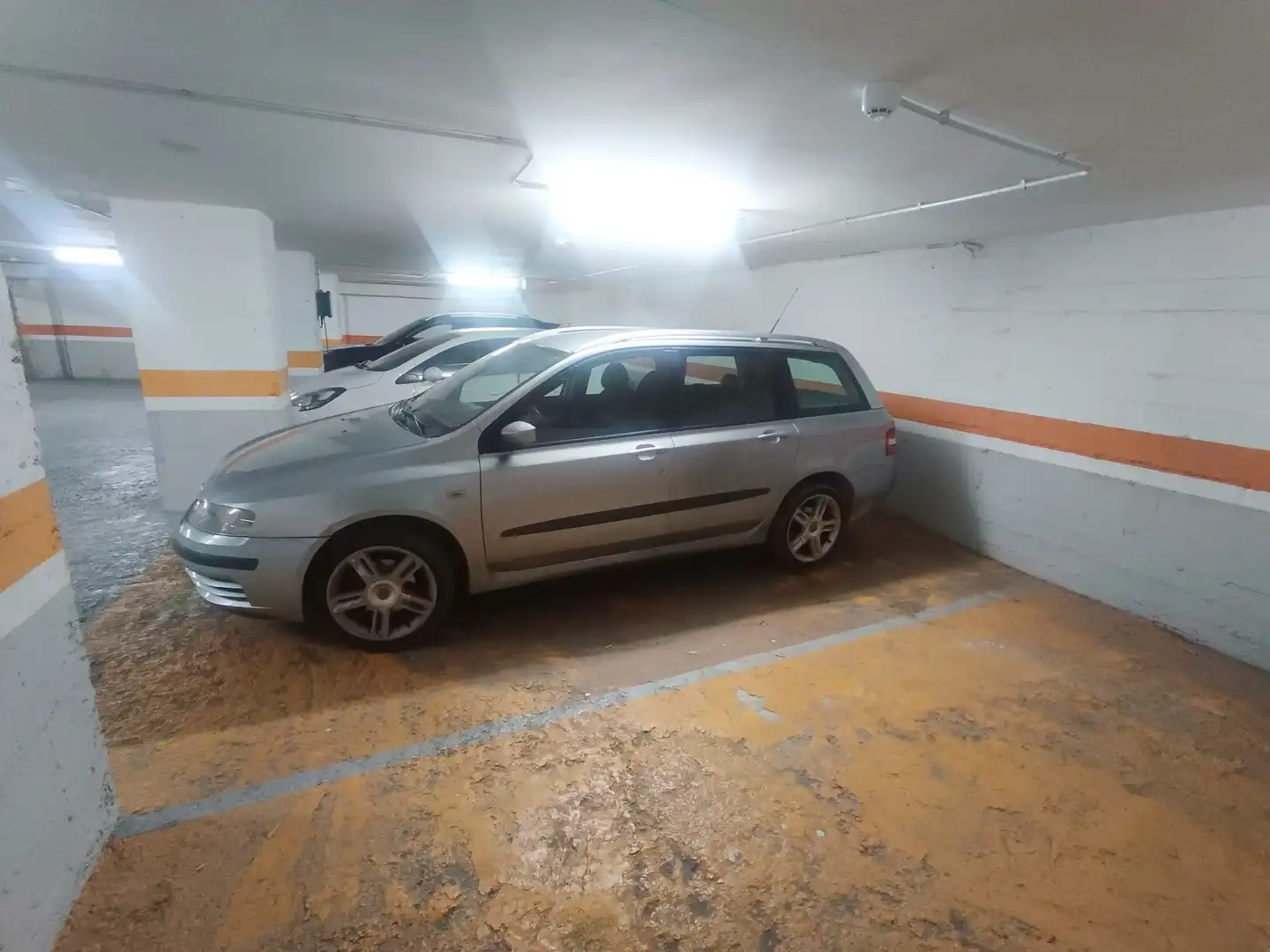 Parking de Piso en venta en Lleida con Calefacción, Parquet y Terraza