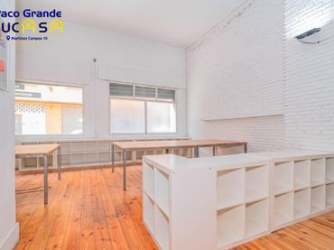 Local comercial en venda a Calle BUENSUCESO 40