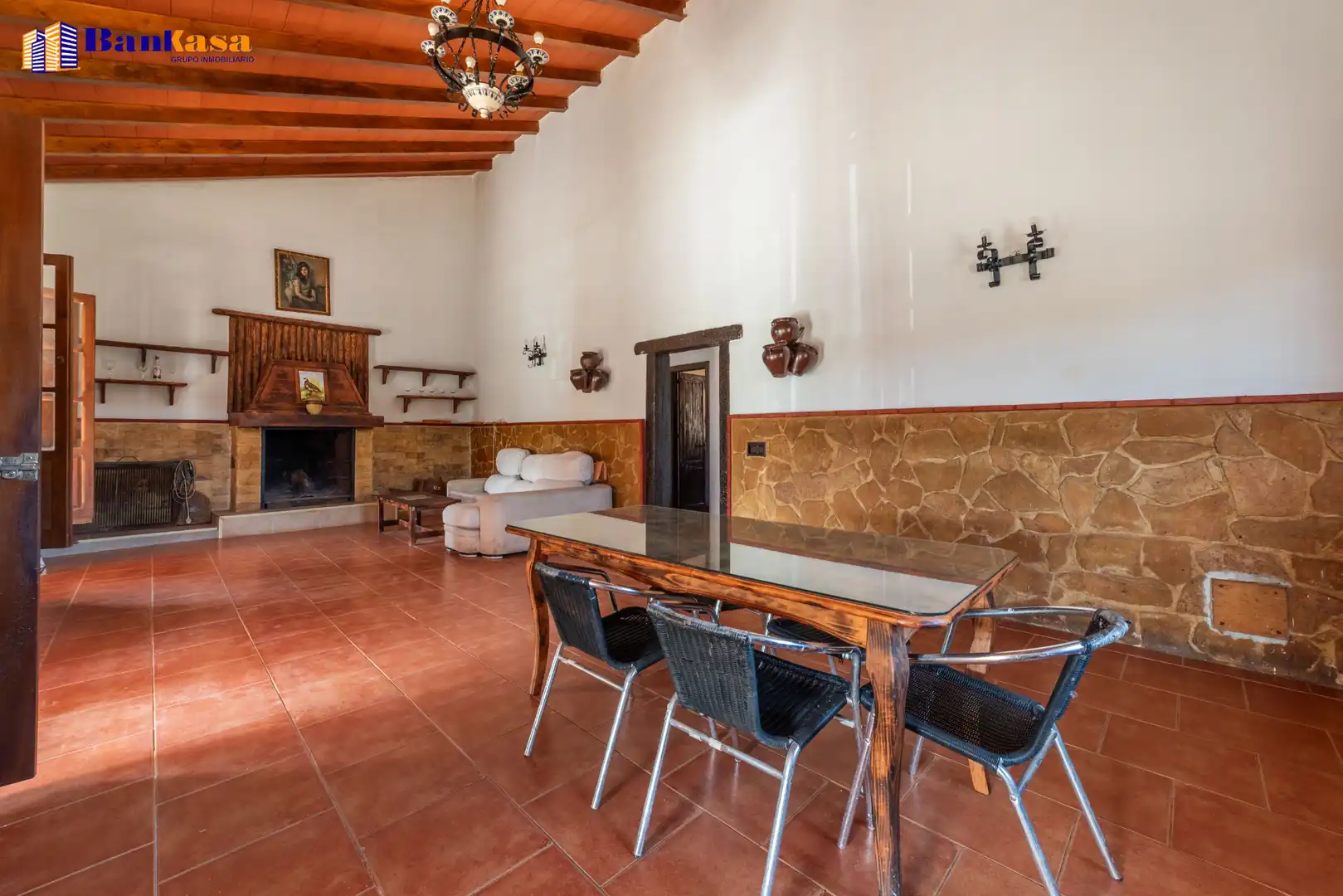 Comedor de Finca rústica en venta en Antequera con Jardín privado, Piscina y Amueblado