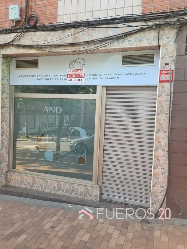Local de lloguer en Arteagabeitia - Retuerto - Kareaga