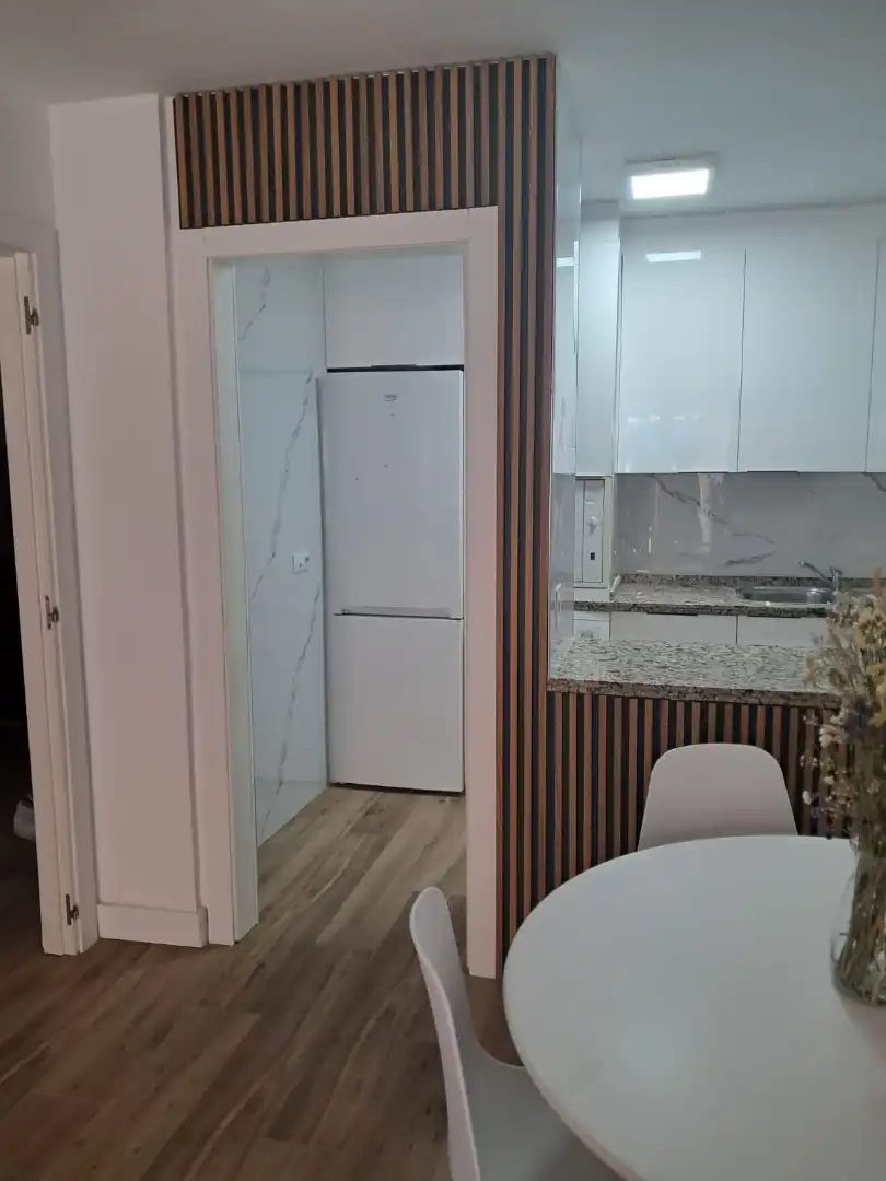Cuina de Apartament de lloguer en Torrox amb Aire condicionat, Calefacció i Terrassa