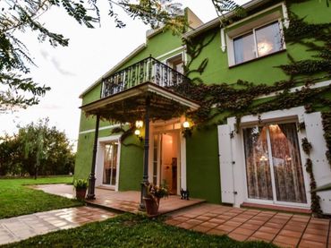 Villa con piscina in vendita a Banyeres del Penedès