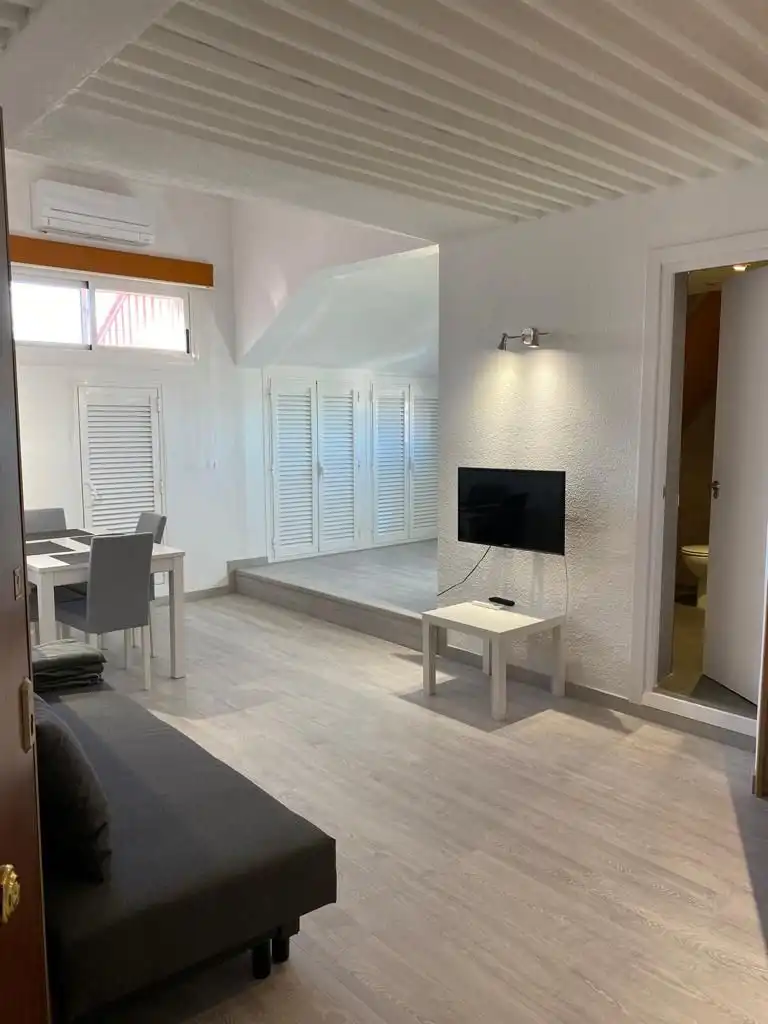 Flat for sale in Calle de la Fuente del Tesoro, 573, Zona alta