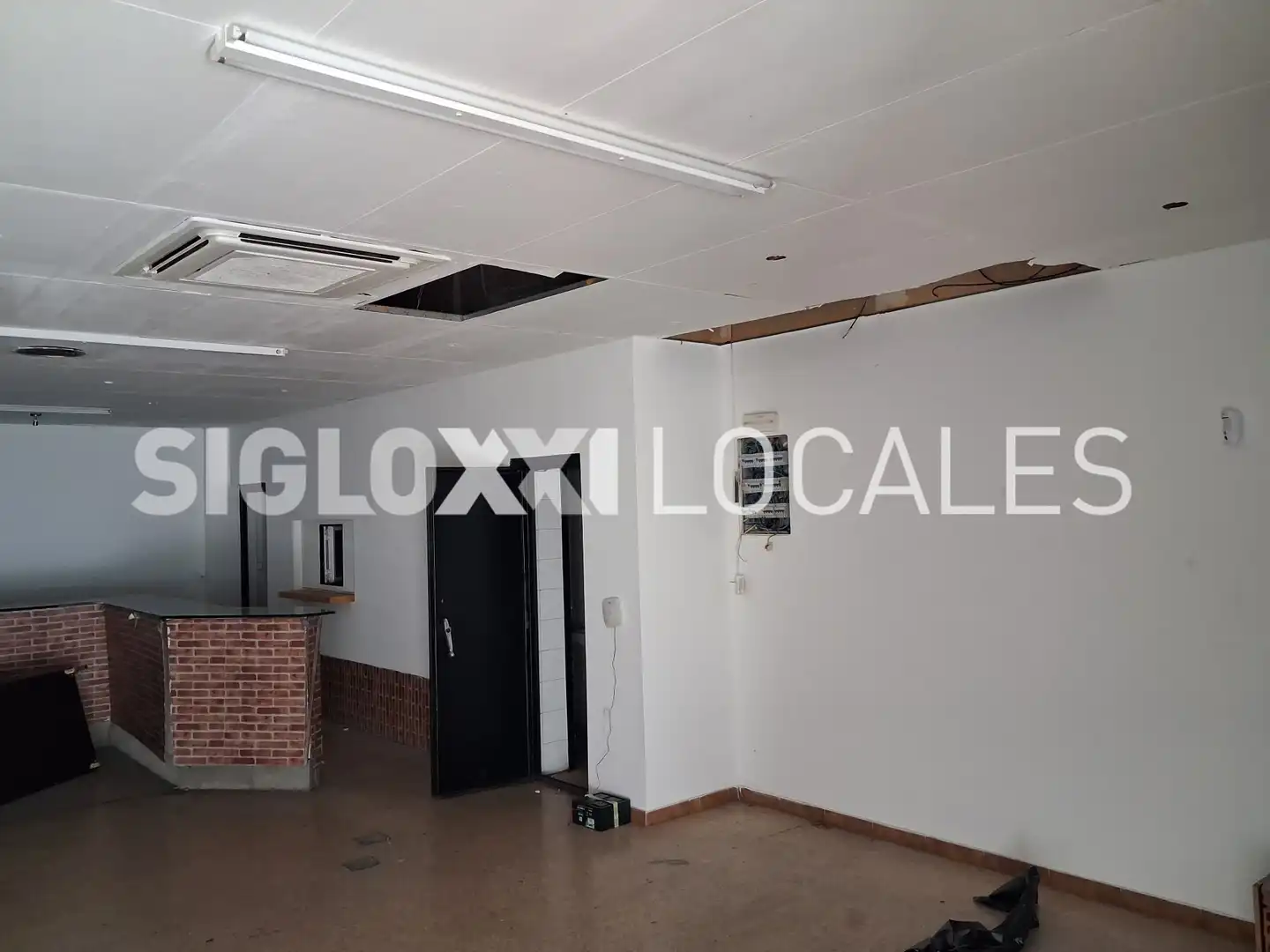 Local de lloguer en L'Hospitalet de Llobregat