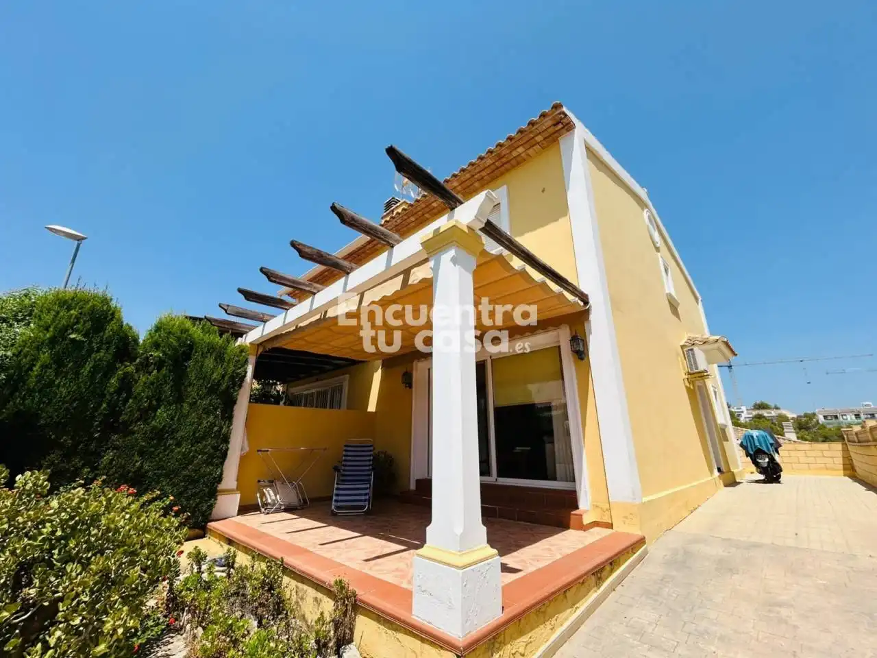 Jardí de Casa adosada en venda en La Nucia amb Aire condicionat, Calefacció i Jardí privat
