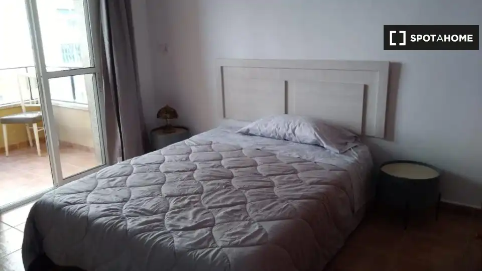 Habitación en Ciudad Jardín - Tagarete - El Zapillo