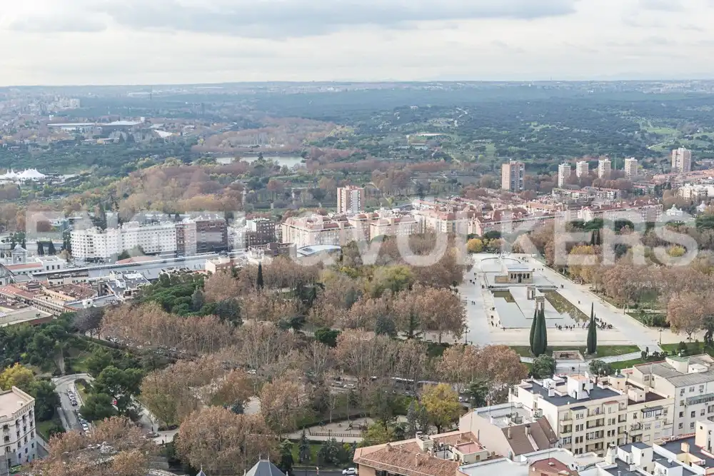 Außenansicht von Wohnung zur Miete in Madrid mit Klimaanlage, Heizung und Möbliert