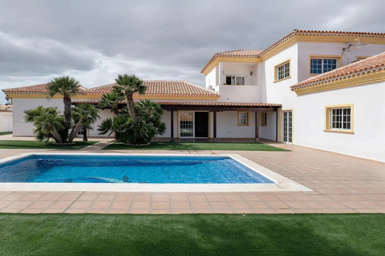 Vista exterior de Casa o chalet en venta en San Miguel de Abona con Aire acondicionado