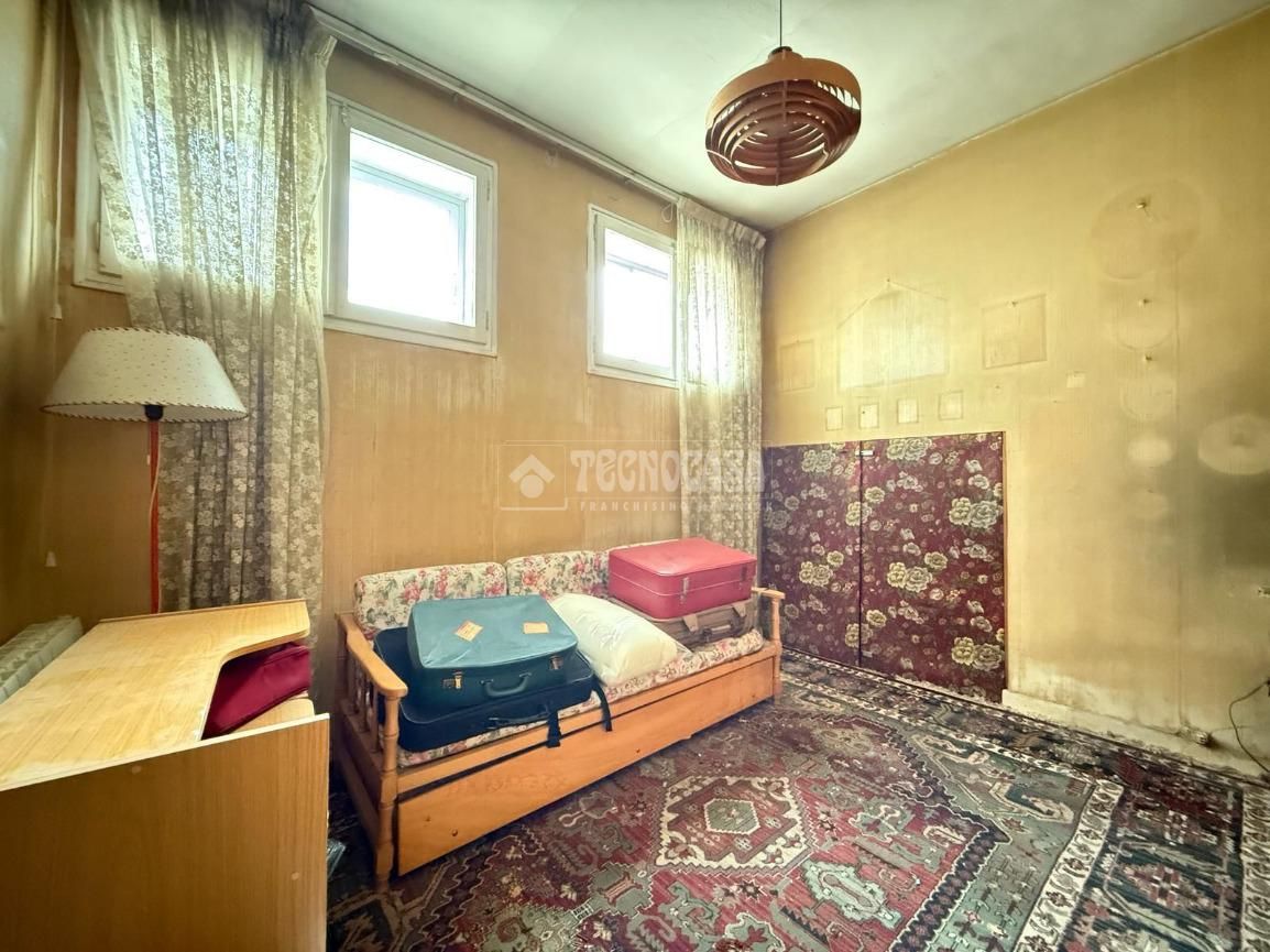 Bedroom of Flat for sale in  Madrid Capital