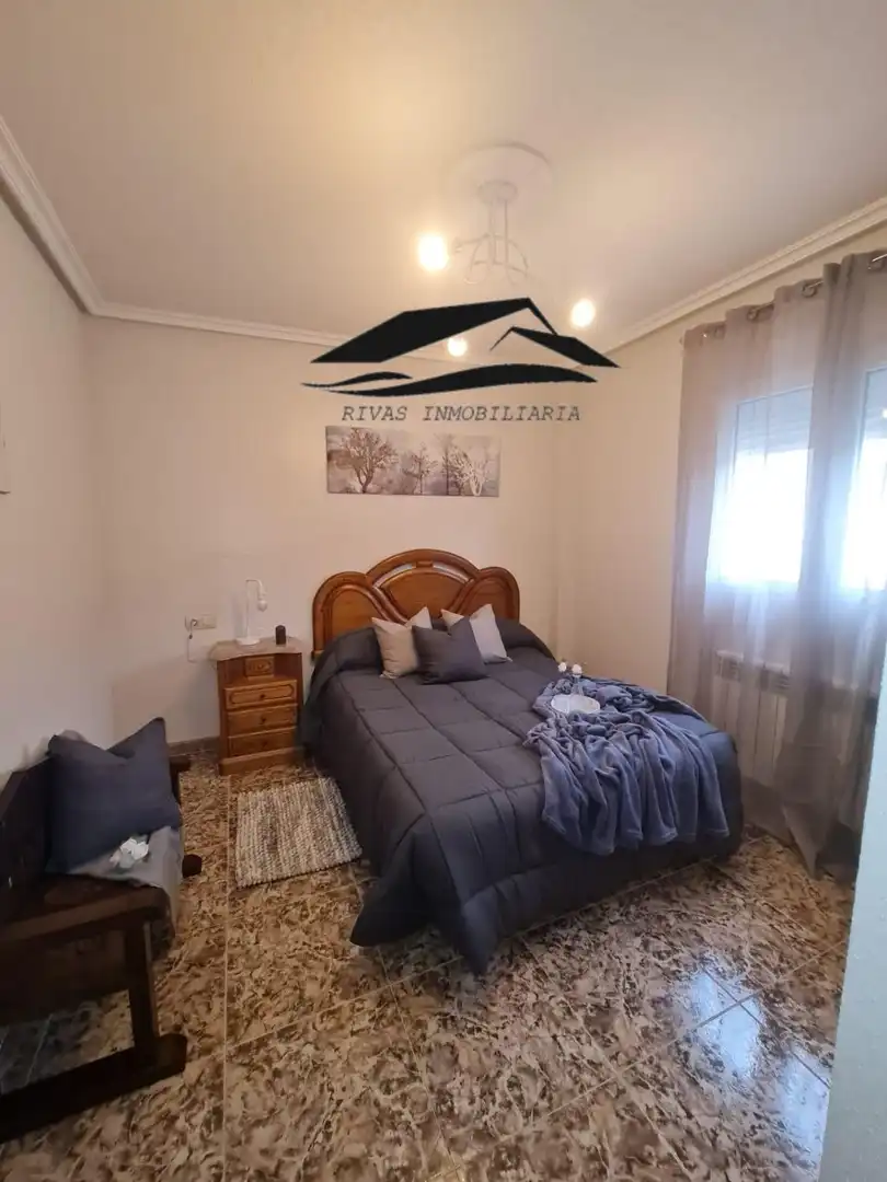 Dormitori de Casa o xalet en venda en Cepeda amb Aire condicionat, Calefacció i Traster