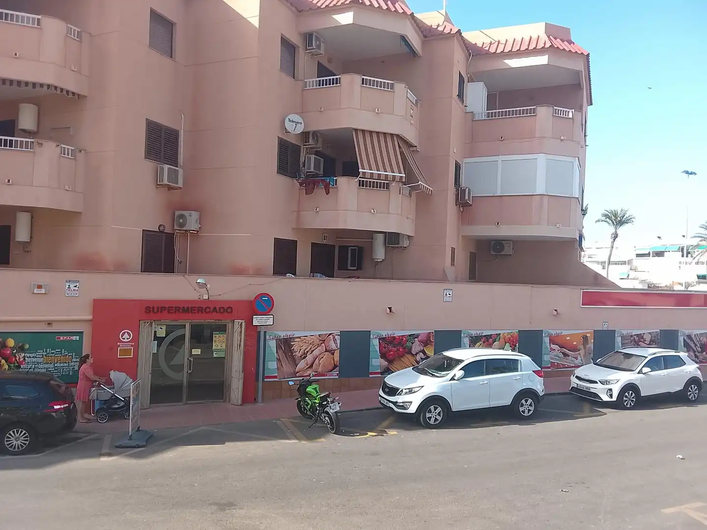 Planta baixa en venda en La Manga del Mar Menor amb Terrassa