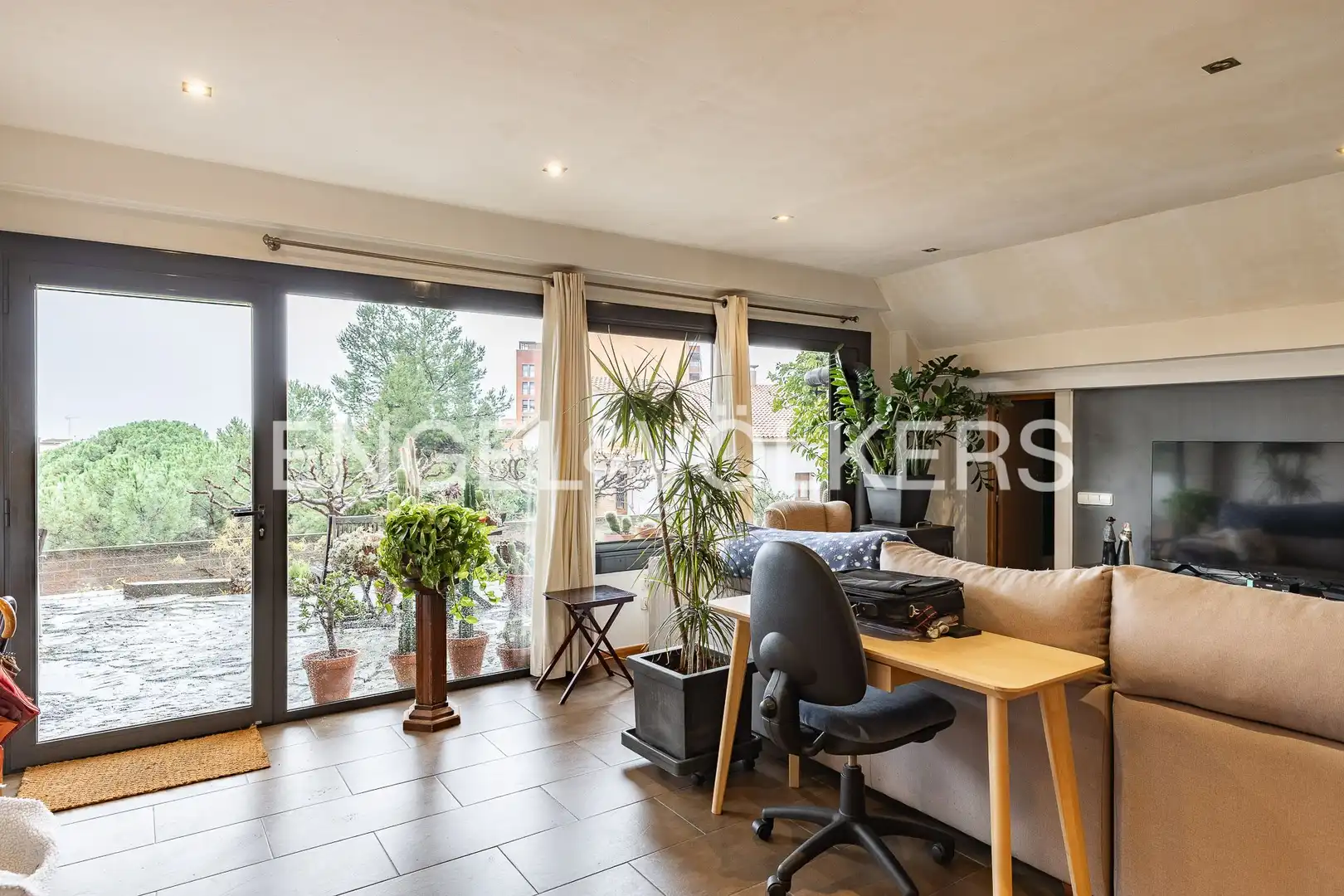 Exterior view of Houses for sale in Mataró  with Heating, Private garden and Terrace