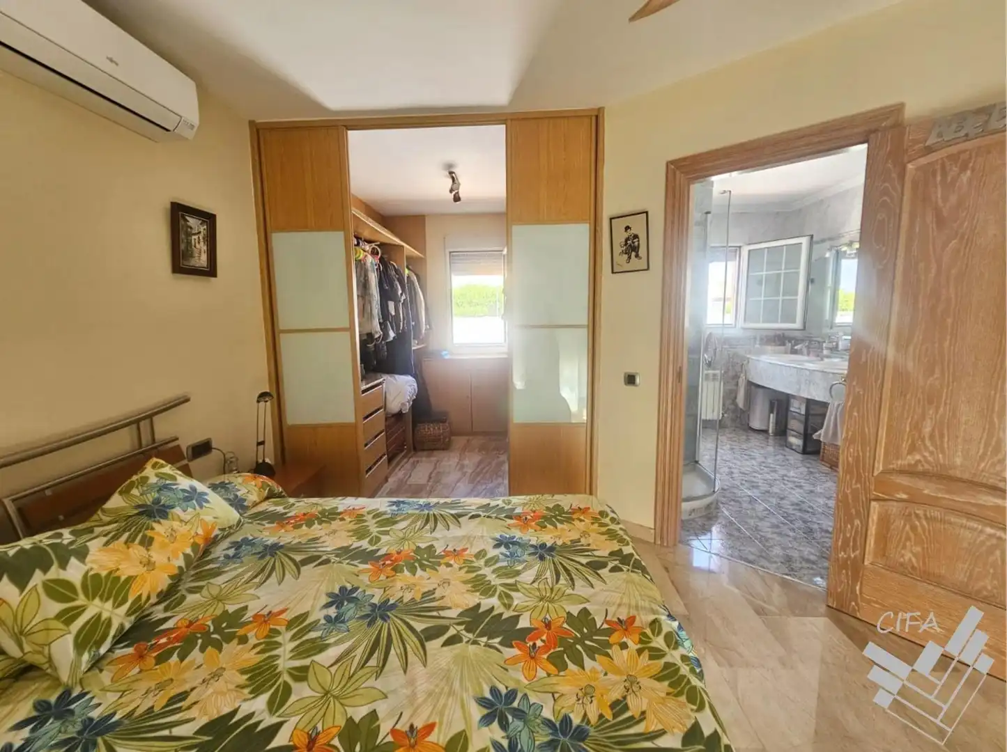 Habitación de Casa o chalet en venta en Vinaròs con Aire acondicionado, Calefacción y Jardín privado