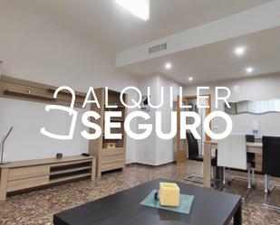 Sala d'estar de Pis de lloguer en Benaguasil amb Aire condicionat, Terrassa i Traster