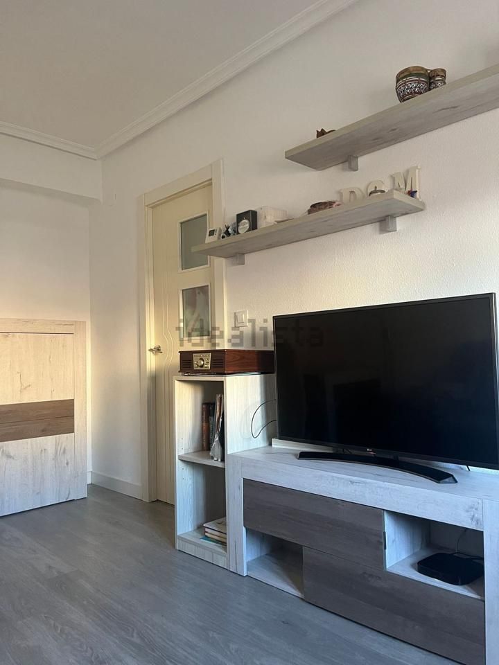 Sala de estar de Piso en venta en  Zaragoza Capital con Aire acondicionado, Calefacción y Parquet