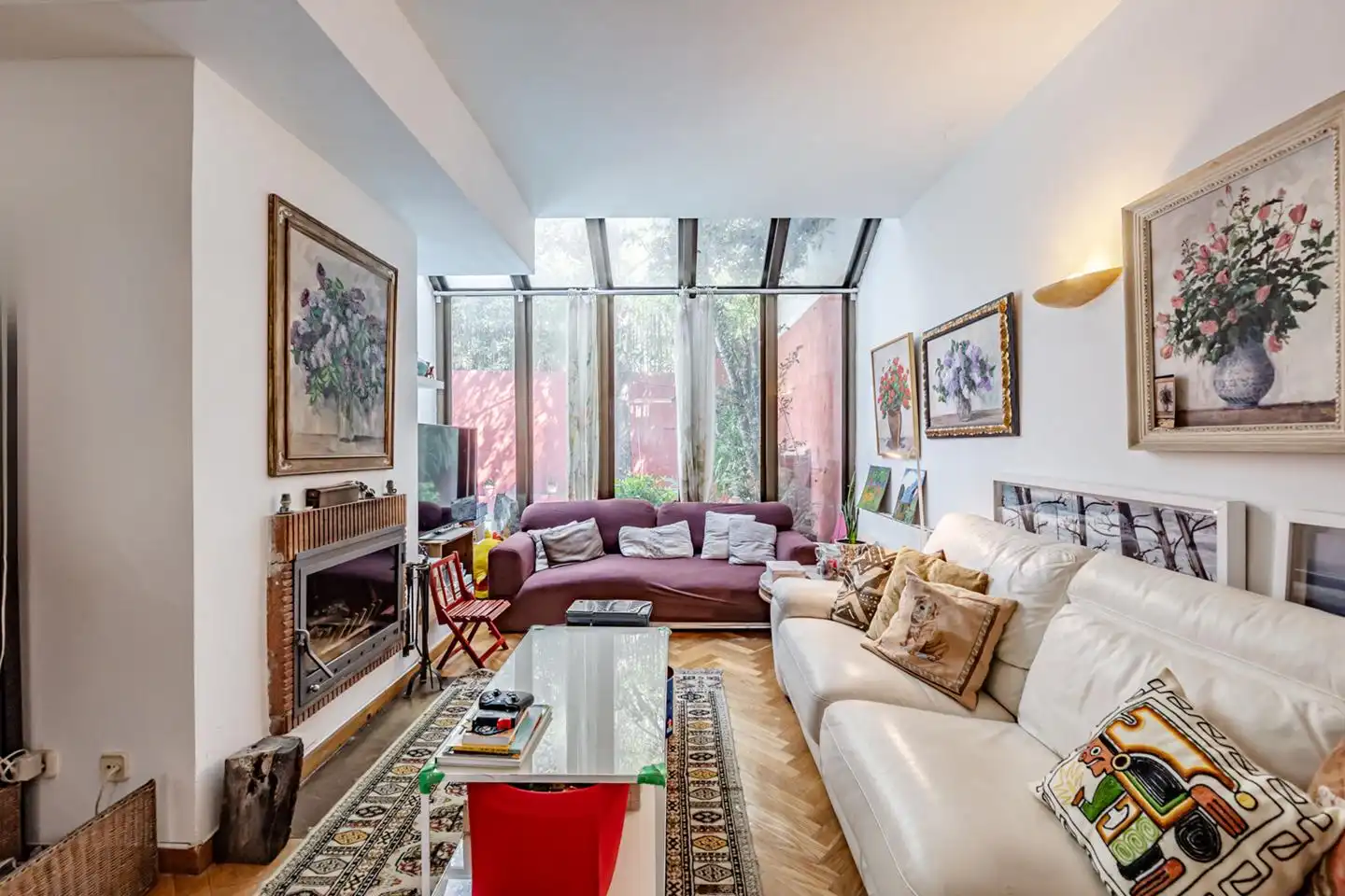 Sala de estar de Casa adosada en venta en Madrid con Calefacción, Jardín privado y Piscina