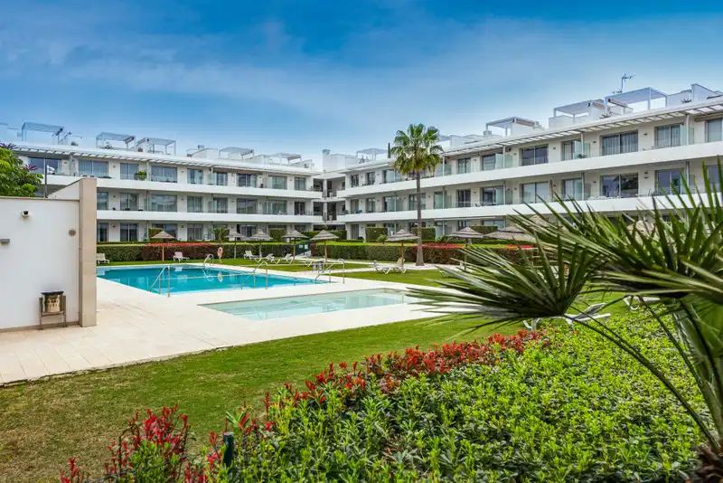 Apartamento con terraza en venta en Estepona Pueblo