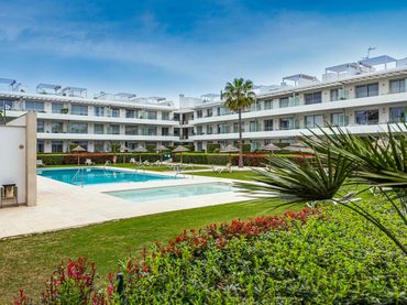 Appartement compact avec balcon à vendre à Estepona Pueblo