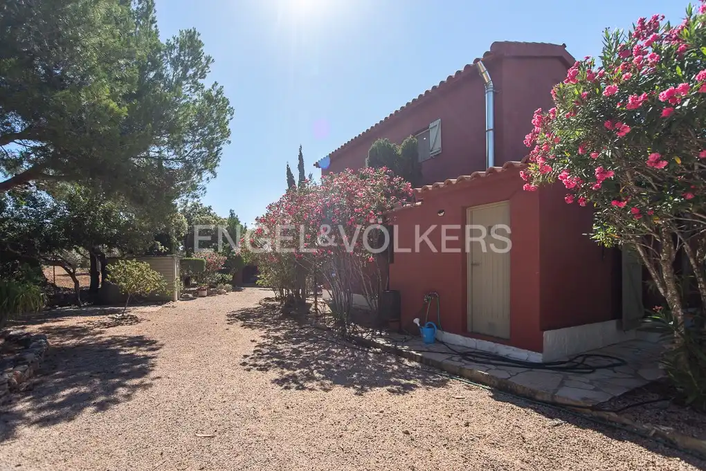 Vista exterior de Casa o chalet en venta en Càlig con Aire acondicionado, Calefacción y Jardín privado