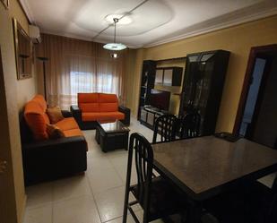 Living room of Flat to rent in Puertollano  with Air Conditioner, Terrace and Furnished