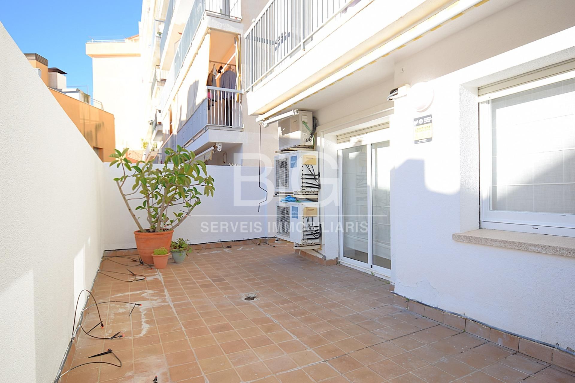 Vista exterior de Pis de lloguer en Mataró amb Aire condicionat, Calefacció i Terrassa