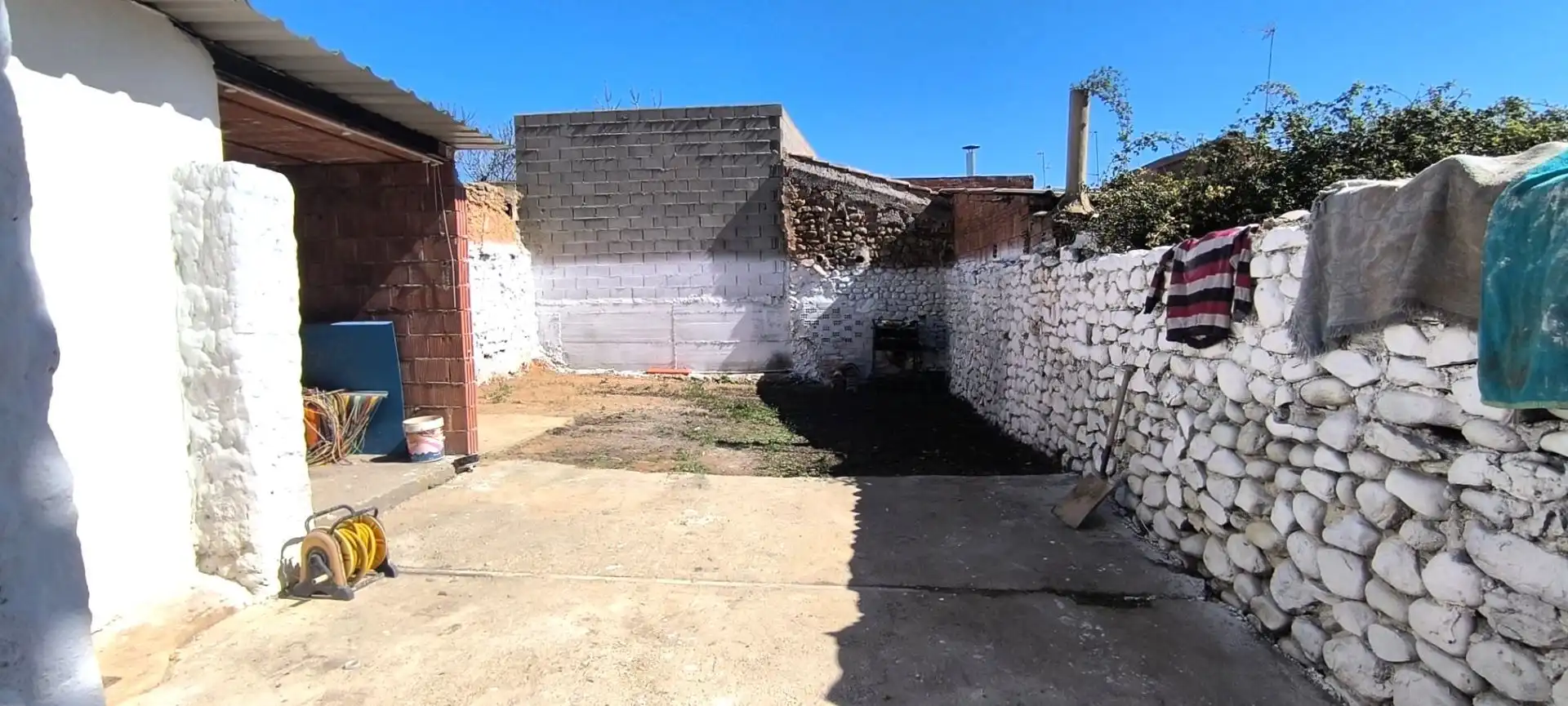 Finca rústica en venda en El Villar de Arnedo amb Jardí privat, Terrassa i Traster