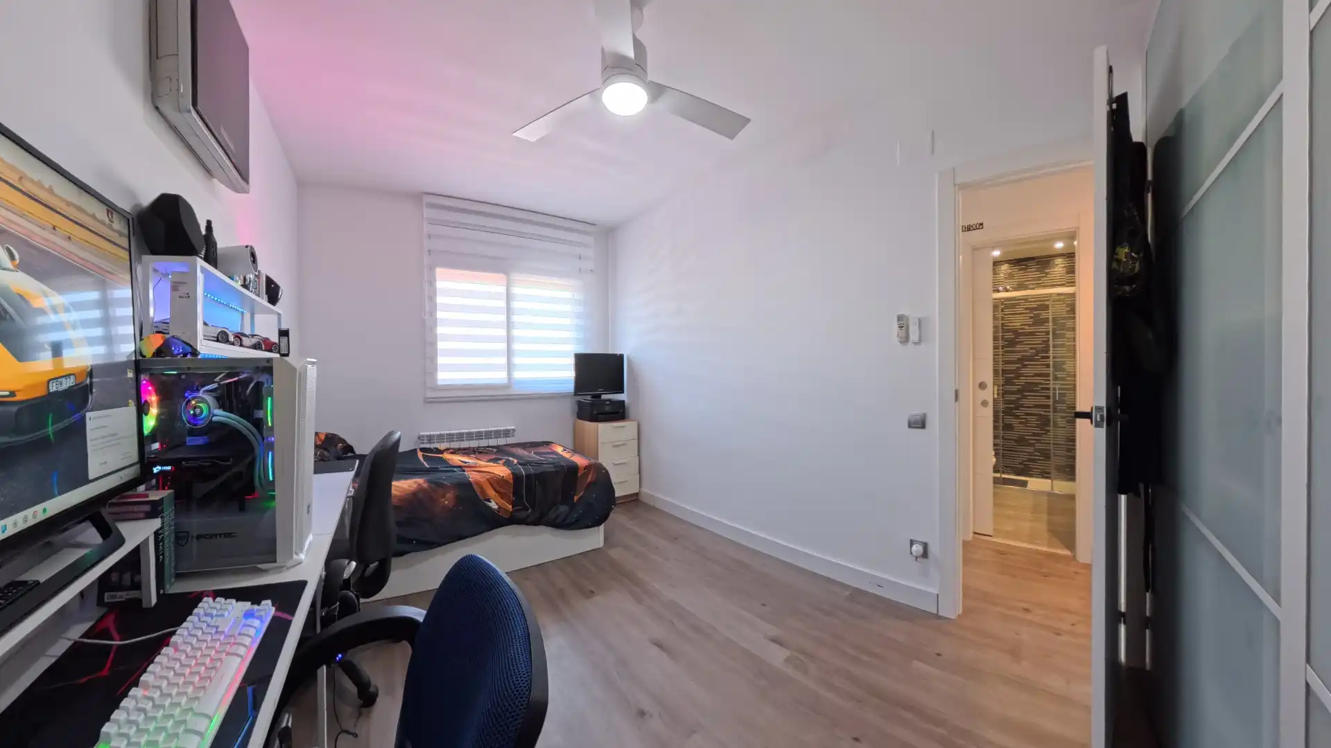 Bedroom of Detached homes for sale in Cubelles  with Air Conditioner, Heating and Private garden