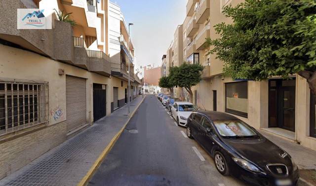 Piso en Venta en Calle de Pravia en Pabellón - Estación - El Corte Inglés