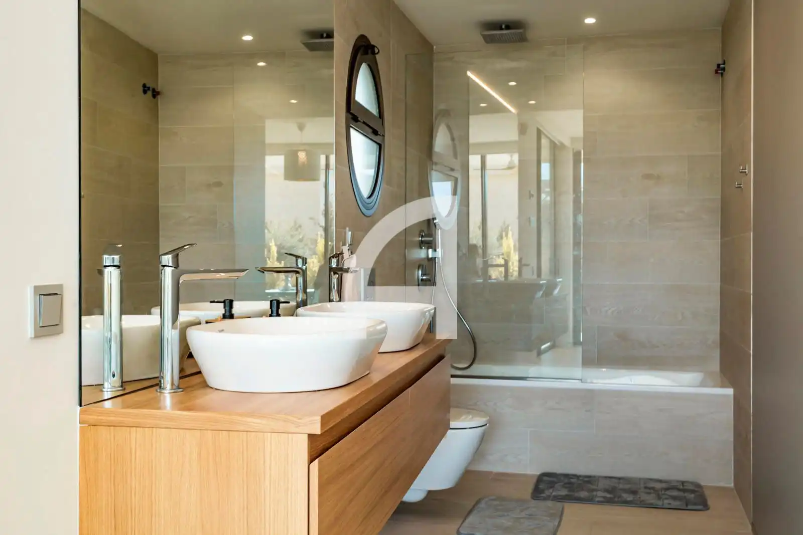 Bathroom of Flat for rent in Fuengirola  with Air Conditioner, Heating and Private garden