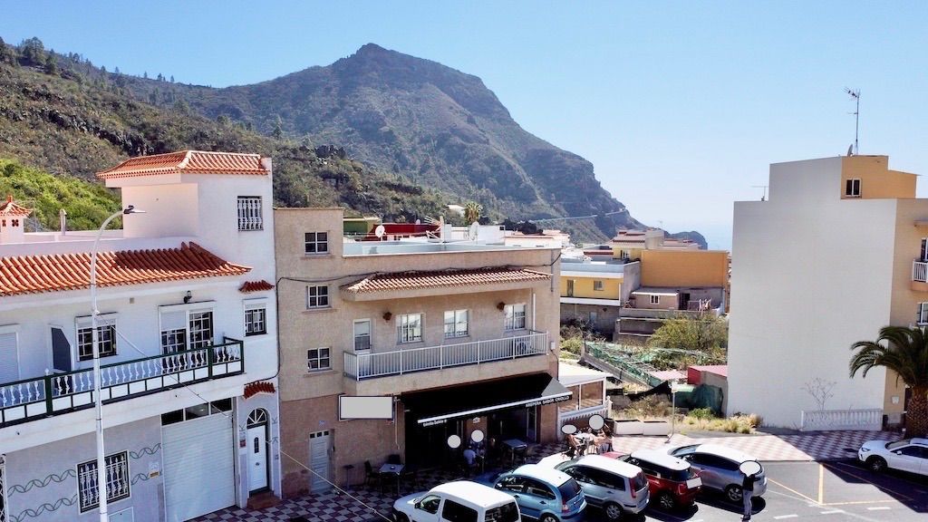 Vista exterior de Edifici en venda en Santiago del Teide